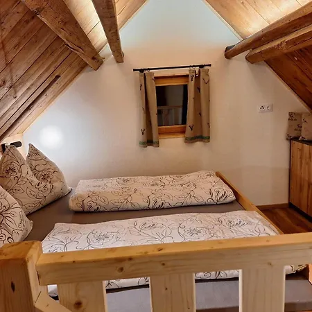 Leitnerbauer's Troadkasten