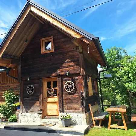 Leitnerbauer's Troadkasten Bauernhof