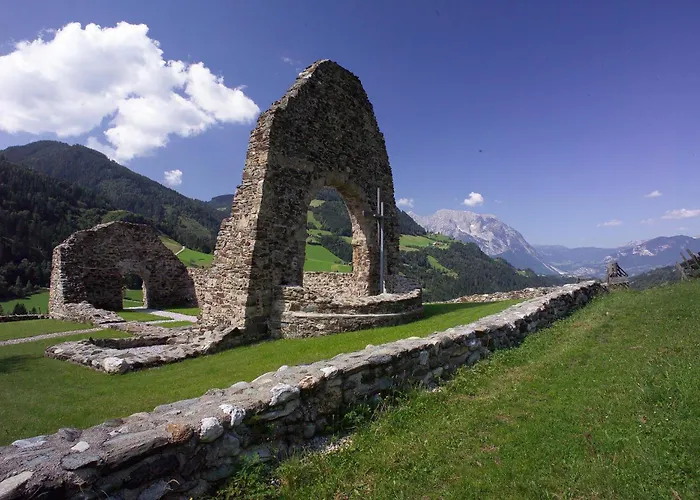 Leitnerbauer's Troadkasten *